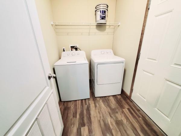 2017 Clayton Homes Inc Pulse Mobile Home