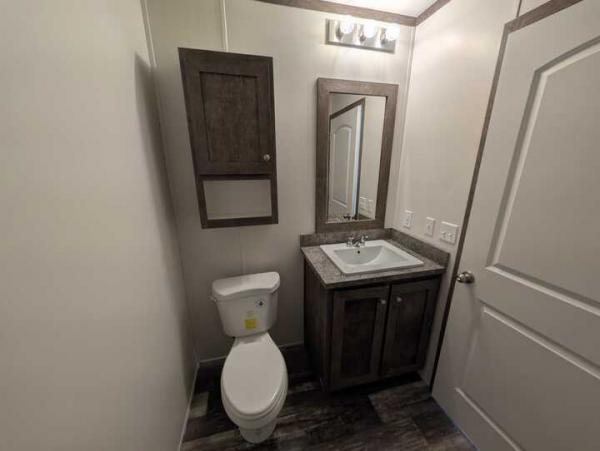 2021 Clayton - Wakarusa Mobile Home