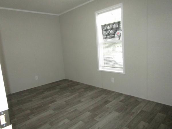 2021 Champion Dutch Edge II Mobile Home