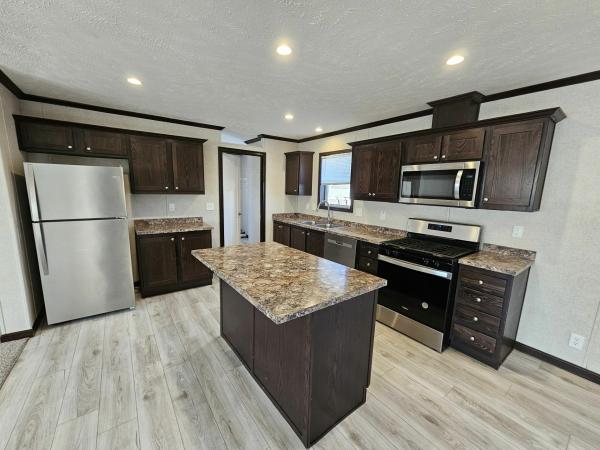 2022 Skyline Sugarcreek Express Premier Mobile Home