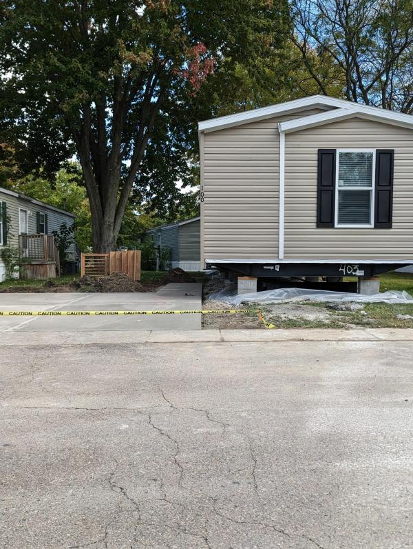 2024 Champion Prime FBH Mobile Home