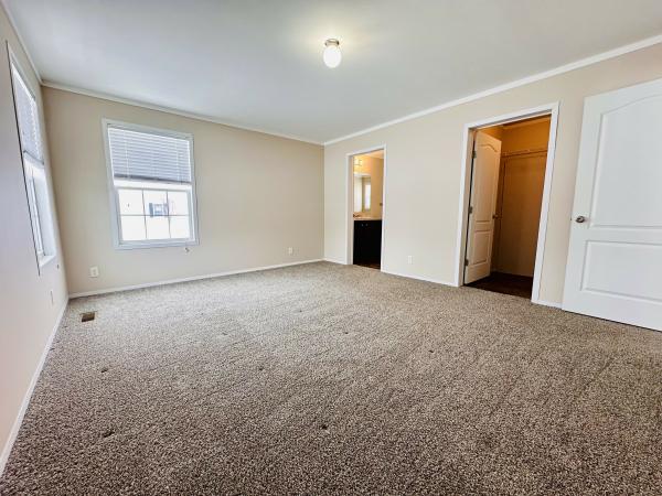 2015 Clayton 81SUN28564 Mobile Home