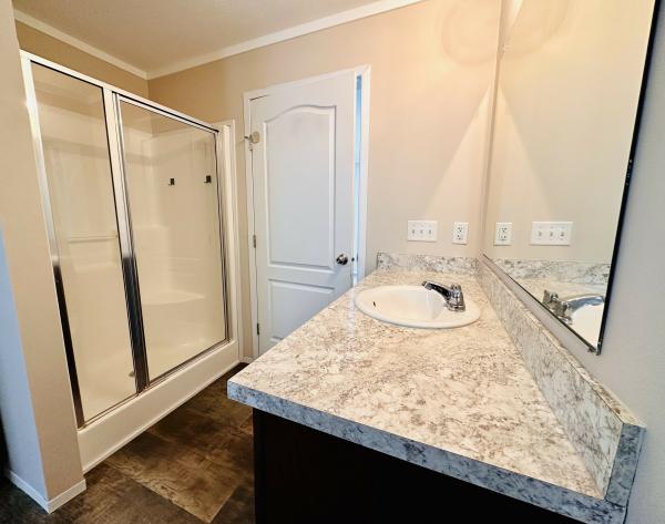 2015 Clayton 81SUN28564 Mobile Home