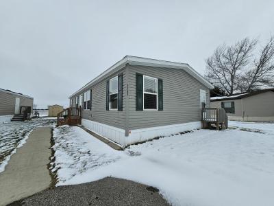 Mobile Home at 2765 Leroy Circle Lot 201 Saginaw, MI 48601