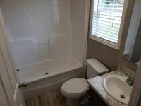 2018 Clayton Homes Inc Yes Mobile Home