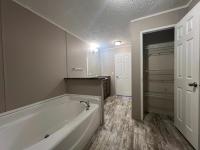 2018 Clayton Homes Inc Yes Mobile Home