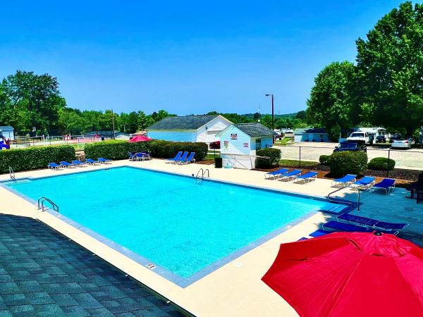 2018 Clayton Homes Inc Yes Mobile Home