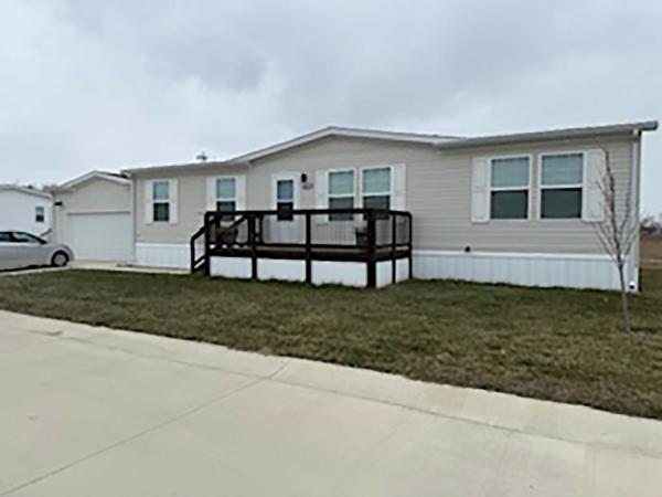 2023 Clayton C199 Model #: 81RDH28523BH23,  Model Series: The Residence,  Model Name: Somerset Dr 5228-MS012 SECT  Home