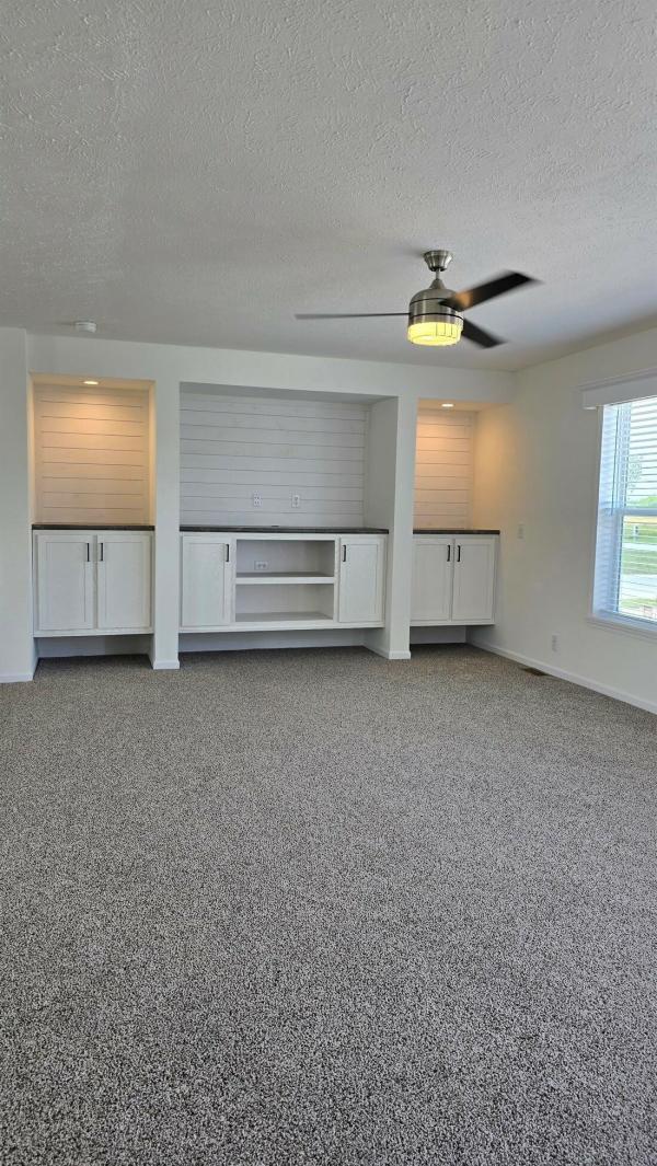 2026 Champion 165 DAP2860H32394  Home