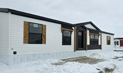 Mobile Home at 27484 Oregon Rd.  #146 Perrysburg, OH 43551