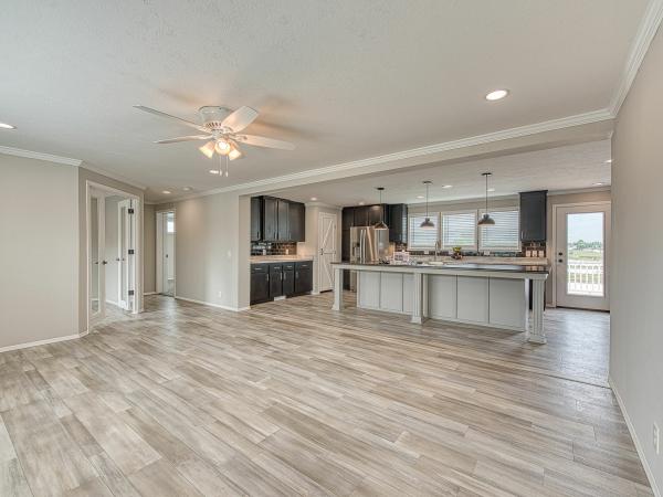 2026 Adventure 145 4723DUMH  Home