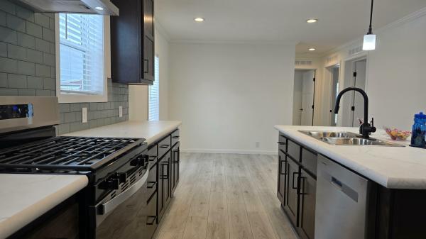 2026 Skyline 211 2LN674  Home