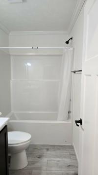 2026 Skyline 211 2LN674  Home