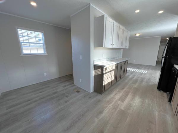 2023 Champion Dutch Aspire Mobile Home