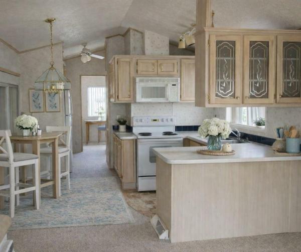 2003 CHIO CHIO  Home