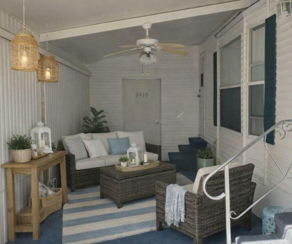 2003 CHIO CHIO  Home