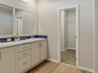 2022 340TL28562E  Home