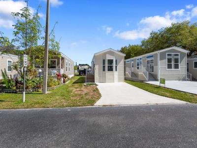 Photo 3 of 8 of home located at 900 Aqua Isle Blvd., # K18 Labelle, FL 33935