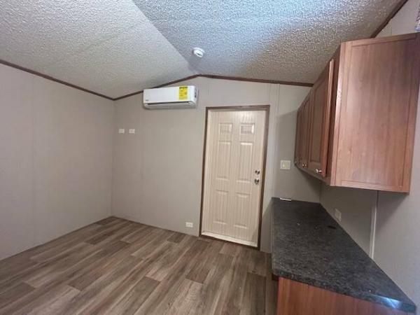 2020 580BE443XHE30054G  Home