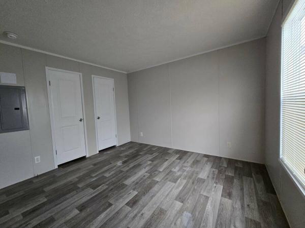 2022 RFN16649BFC1  Home