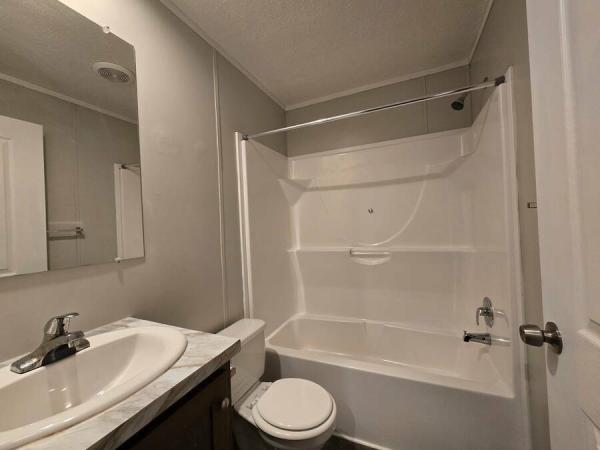 2022 RFN16649BFC1  Home