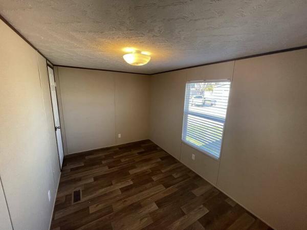 2022 97TRS14663AH23  Home