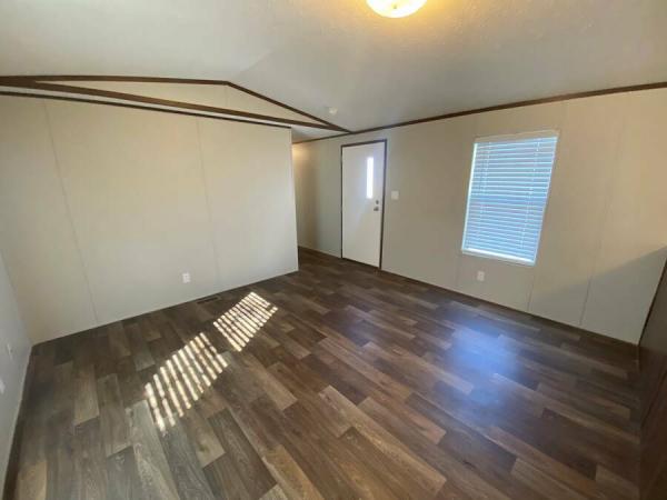 2022 97TRS14663AH23  Home