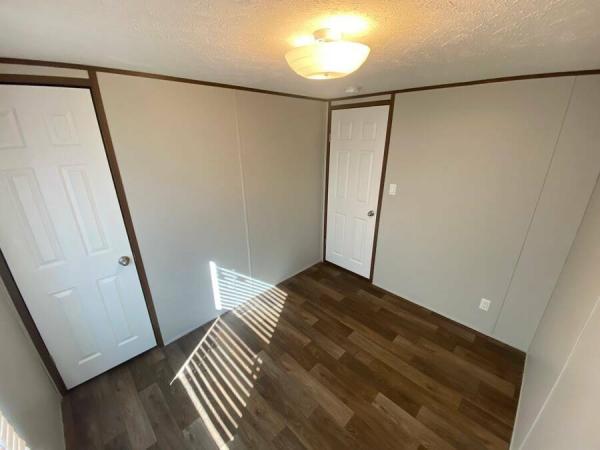 2022 97TRS14663AH23  Home