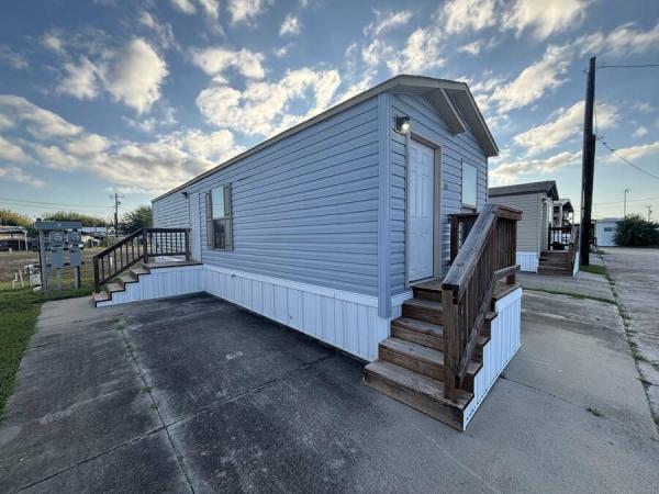 Photo 1 of 2 of home located at 4506 N Business 77 #337 Harlingen, TX 78552