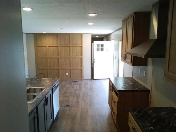 2022  Mobile Home For Sale