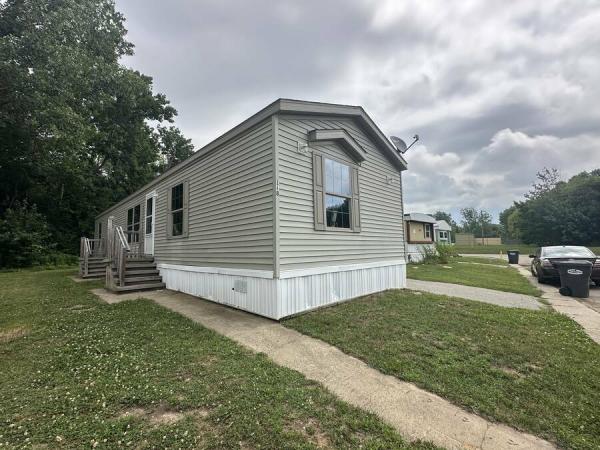 2020 LH166432-F  Home