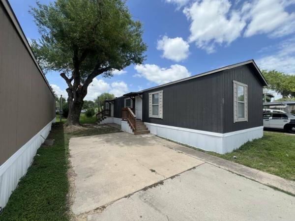 Photo 1 of 2 of home located at 310 Hester Ave, #48 Donna, TX 78537