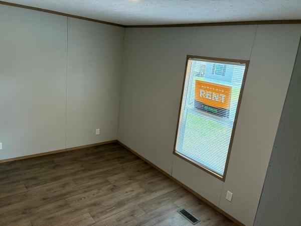 2022 30CEJ16663AH22  Home