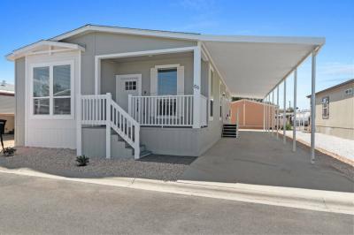 Photo 2 of 29 of home located at 5001 W Florida Ave, #700 Hemet, CA 92545