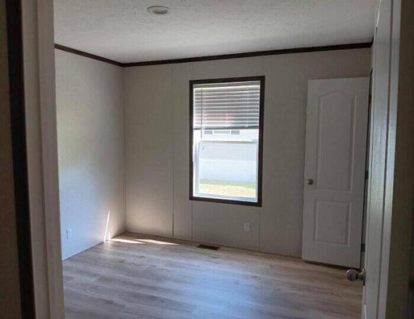 2023 96PLH16763RH23S  Home