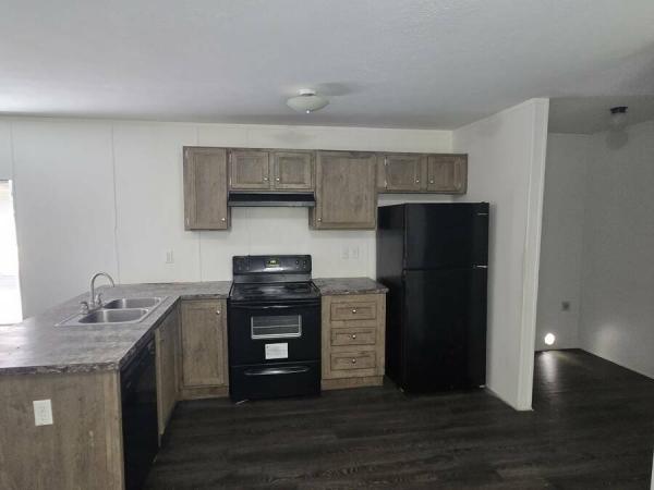 2019 22BRX16361AH19  Home