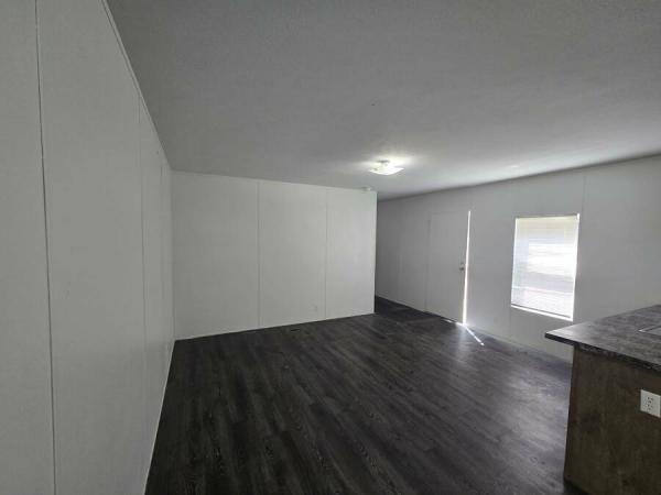 2019 22BRX16361AH19  Home