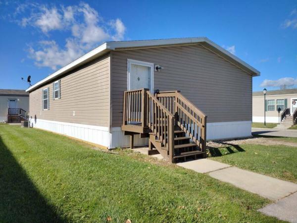 Photo 1 of 2 of home located at 136 Pine Bluff Rd. Flint, MI 48504