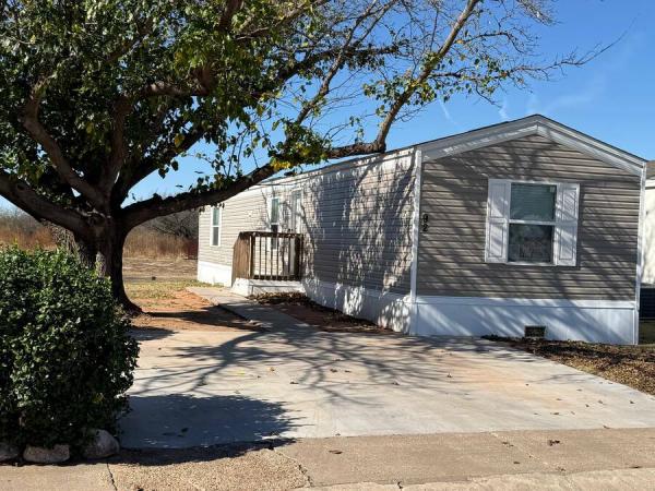 Photo 1 of 2 of home located at 92 Becky Drive Wichita Falls, TX 76306