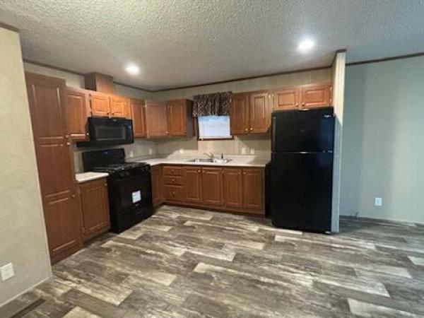 2020 LH166432-F  Home