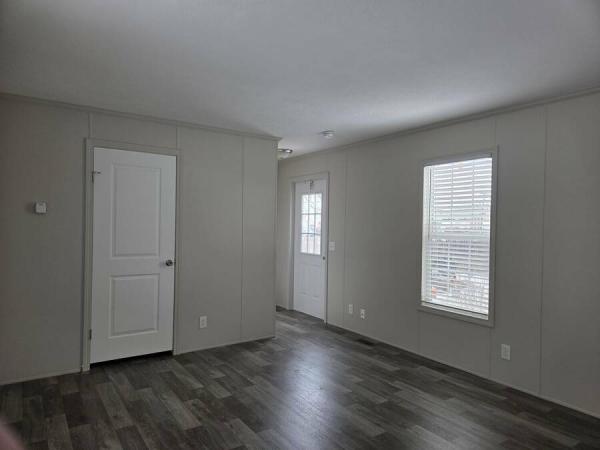 2022 FGS1436FEHC1  Home