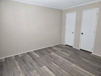 2018 LONE STAR166432F  Home