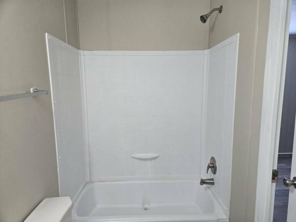 2018 LONE STAR166432F  Home