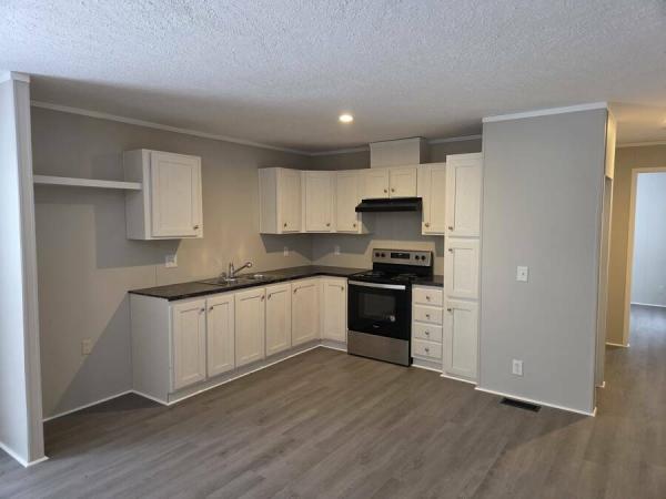 2021 RA1652 201  Home