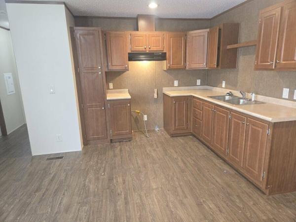 2020 LH166432-F  Home