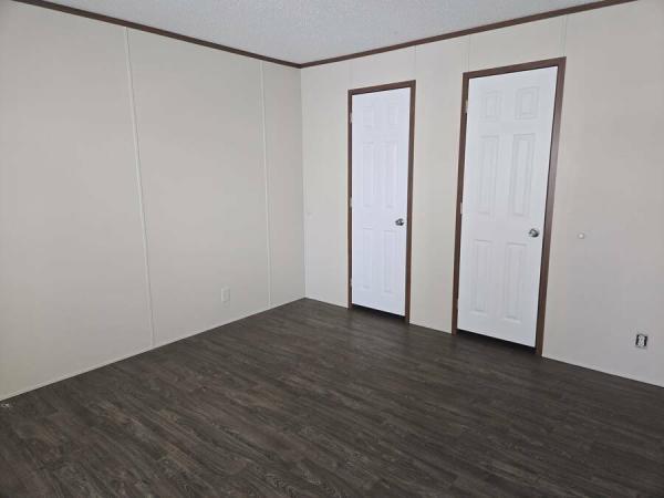 2020 LH166432-F  Home