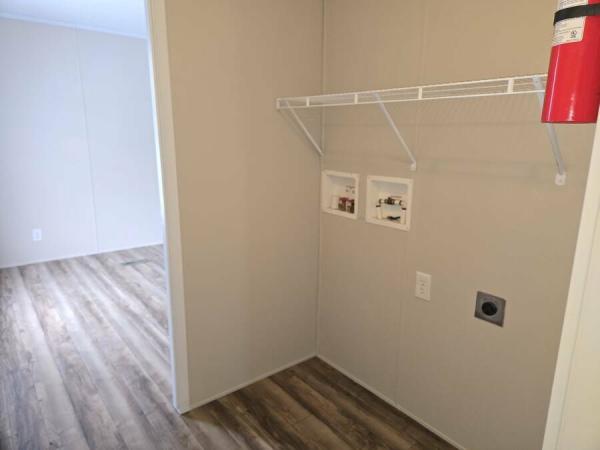 2020 DED1664 9LH1  Home