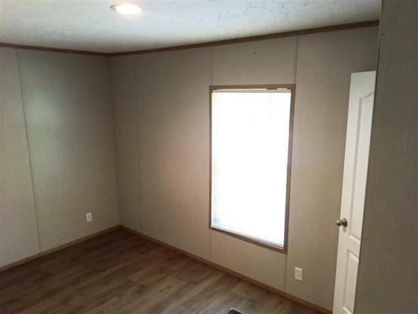 2023 30CEJ16663AH22  Home