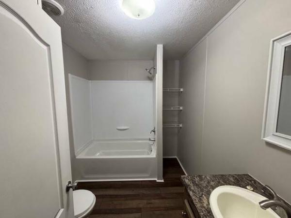 2019 22BRX16482AH19  Home