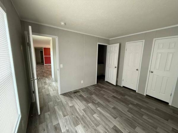 2022 RFN1664 9BFC1  Home